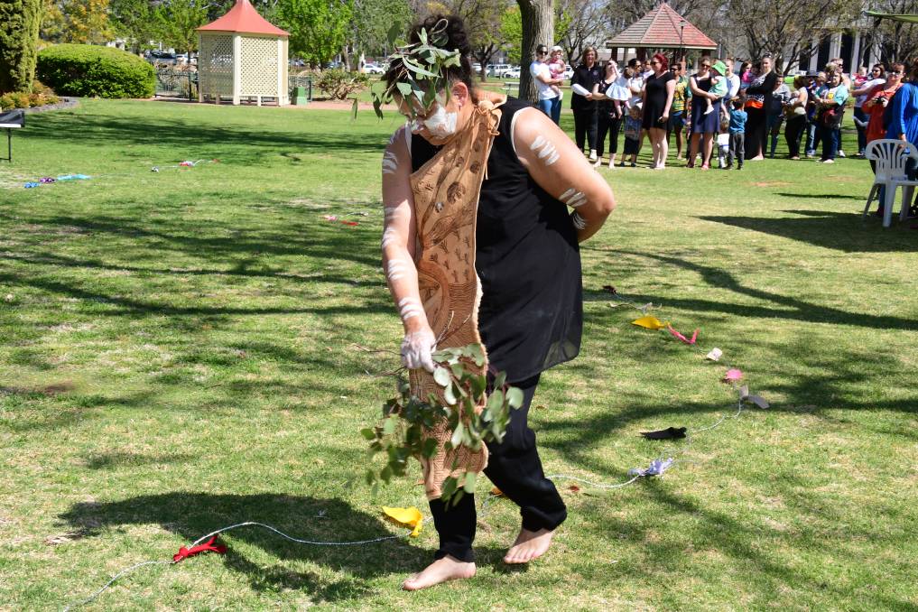 dubbo baby ceremony 4r0_0_5568_3712_w1200_h678_fmax