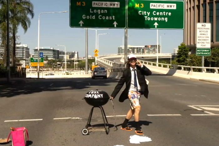 BBQ Minister12030744-3x2-700x467